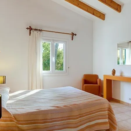 Cala Galdana Sleeps 8 Pool Air Con Wifi Vila Cala Galdana (Menorca)
